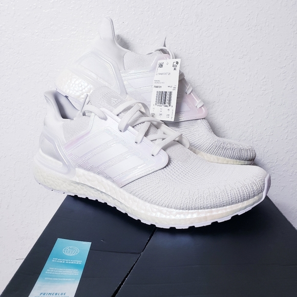 🚫SOLD🚫 Adidas men's ultraboost 20 FW8721 Running Shoes - Picture 2 of 16